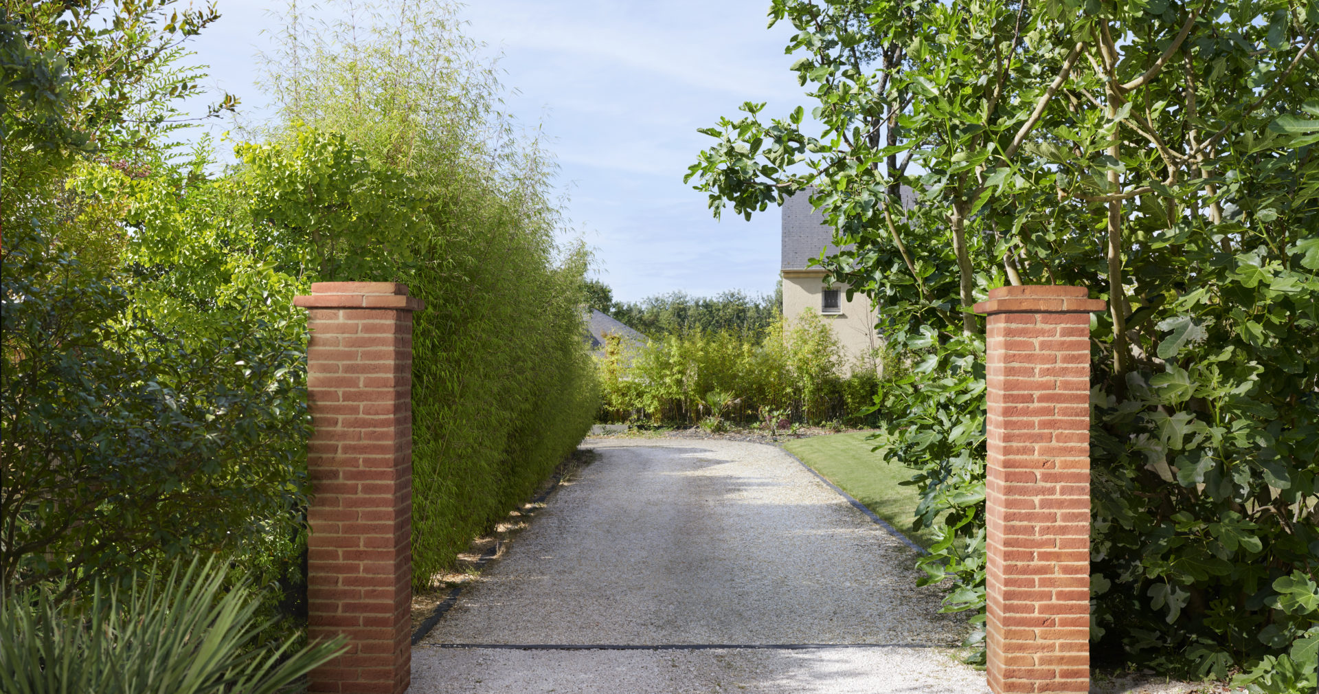 Entrée de jardin avec deux piliers Brique de chez ORSOL