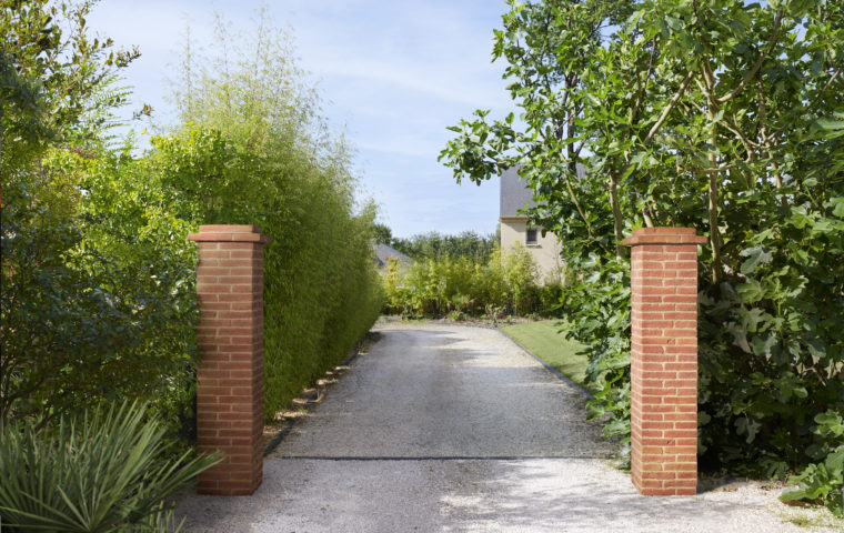 Entrée de jardin avec deux piliers Brique de chez ORSOL